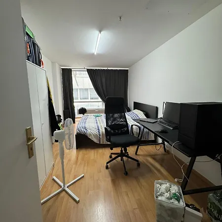 2 Schlafzimmer Mit Aufzug Im Herzen Aachens