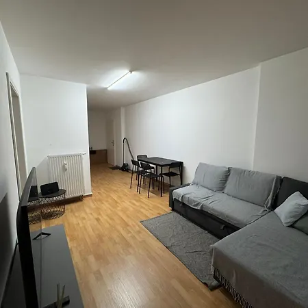 2 Schlafzimmer Mit Aufzug Im Herzen Aachens דירה אאכן